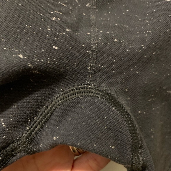 EUC Lululemon Free to Flow Crops - Picture 6 of 8